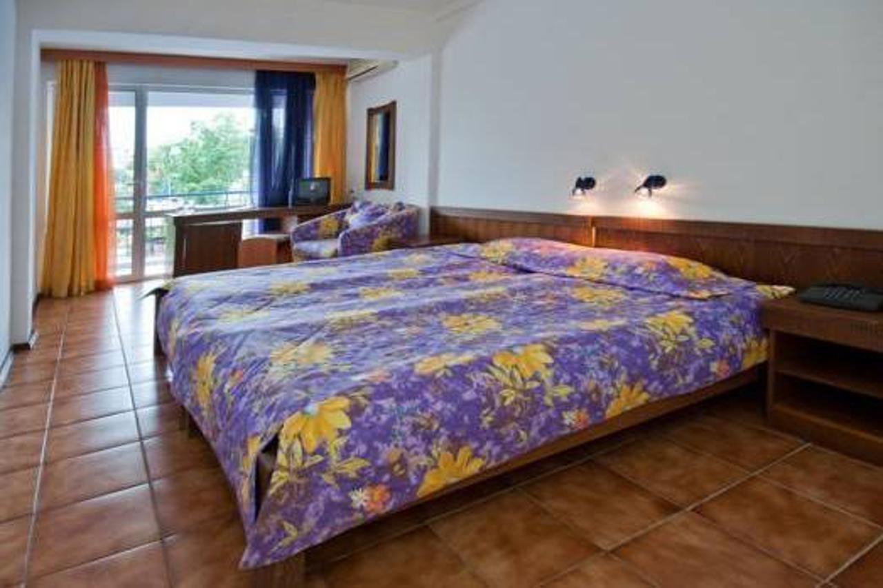 Regina Hotel Słoneczny Brzeg Zewnętrze zdjęcie
